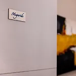 Plebiscito Luxury * Napoli