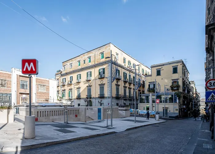 Plebiscito Luxury * Napoli