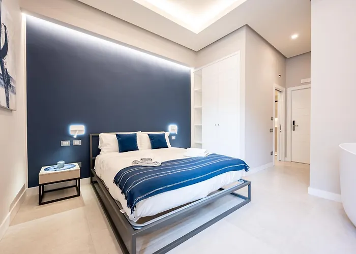 Plebiscito Luxury * Napoli