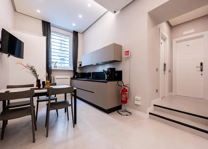 Plebiscito Luxury Napoli